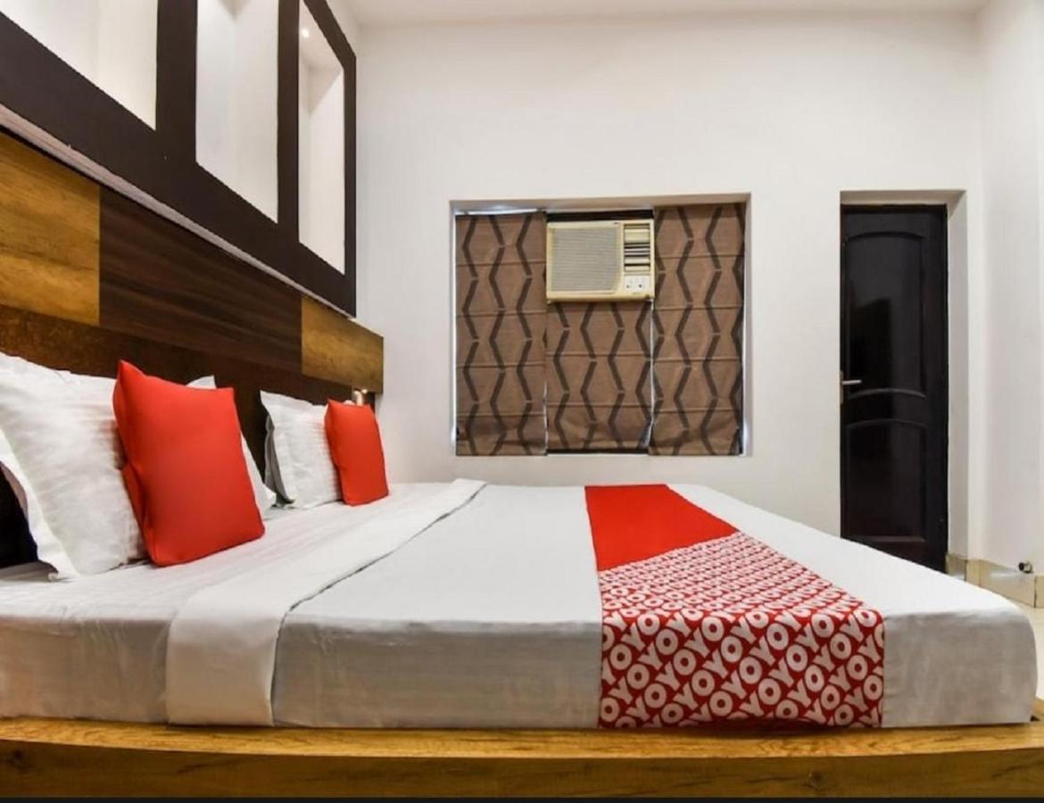 Hotel Bansal Residency, Sirsa Eksteriør bilde